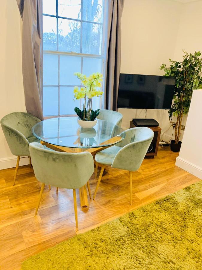 Emmanuel Block - Cambridge City Centre By Koala & Tree Short Lets & Serviced Accommodation Кембридж Экстерьер фото